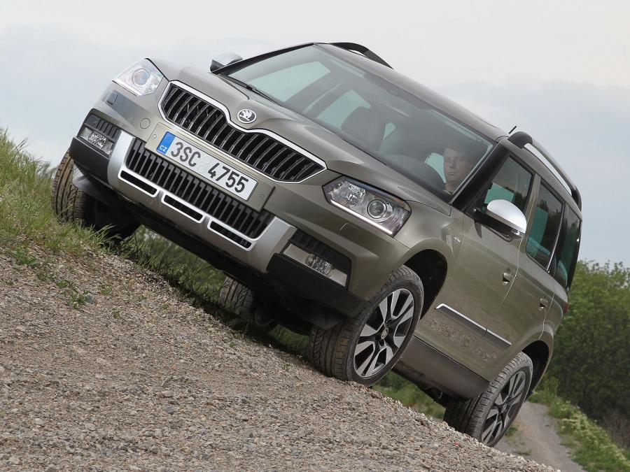  Skoda Yeti OutDoor Laurin & Klement 2013 года  (фото 2 из 17)